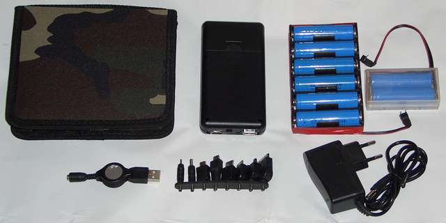 Накопитель, универсальный аккумулятор на Li-Ion аккумуляторах Вампирчик-Цифра, Зарядное устройство для сотовых спутниковых телефонов, GPS, навигаторов, iPad, iPod, Galaxy Tab, планшетов