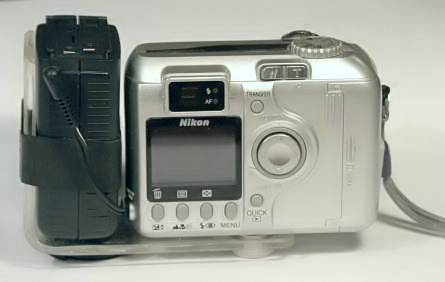    Nikon CoolPix 885